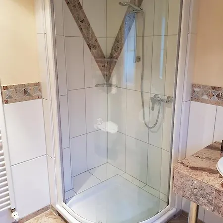 Weingut Und Gaestehaus Henrici Отель типа 