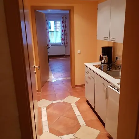 Weingut Und Gaestehaus Henrici