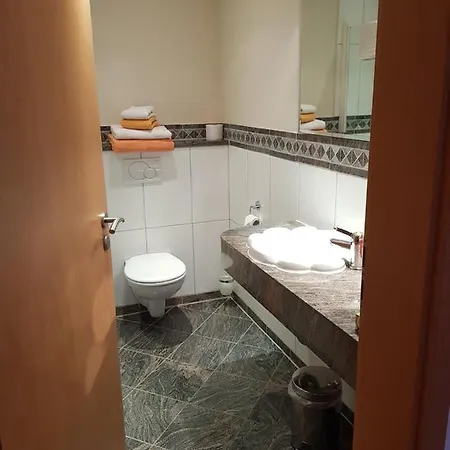 Weingut Und Gaestehaus Henrici