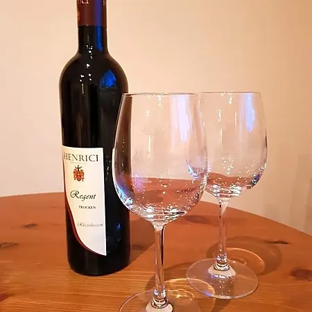 Weingut Und Gaestehaus Henrici Friesenheim is an Ortsgemeinde