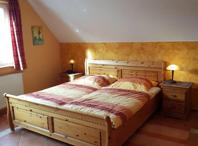 Weingut Und Gaestehaus Henrici Nocleg ze śniadaniem Friesenheim is an Ortsgemeinde