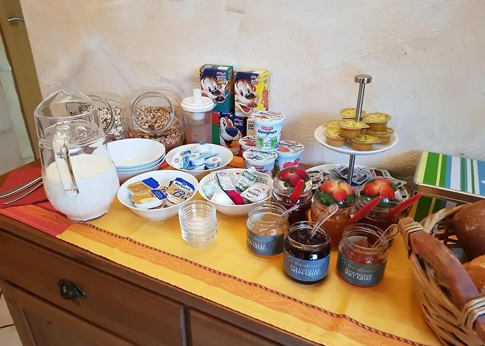 Nocleg ze śniadaniem Weingut Und Gaestehaus Henrici Friesenheim is an Ortsgemeinde