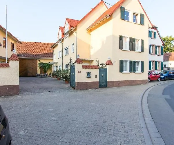 Weingut Und Gaestehaus Henrici Nocleg ze śniadaniem