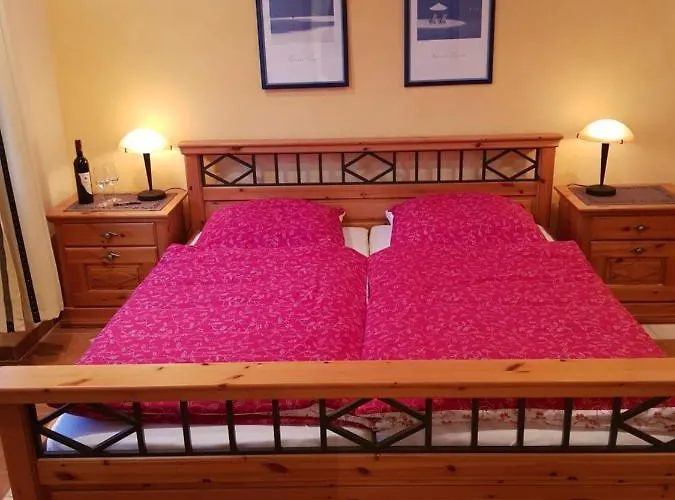 Nocleg ze śniadaniem Weingut Und Gaestehaus Henrici Friesenheim is an Ortsgemeinde