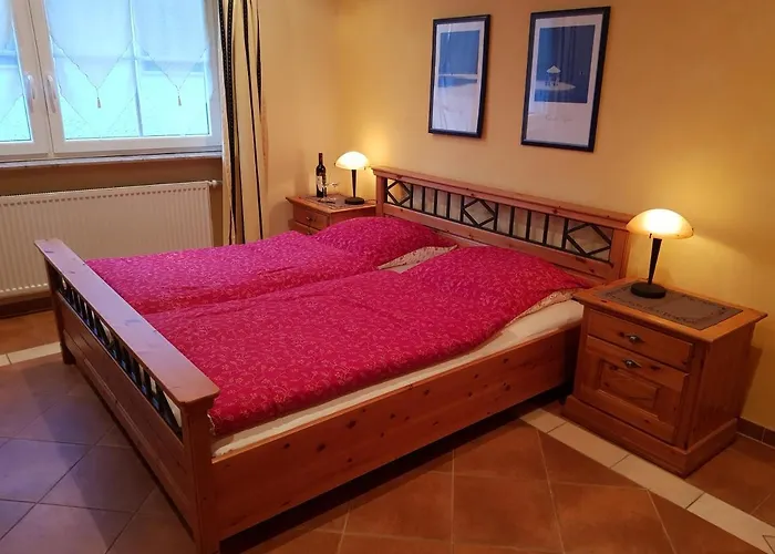 Weingut Und Gaestehaus Henrici Nocleg ze śniadaniem